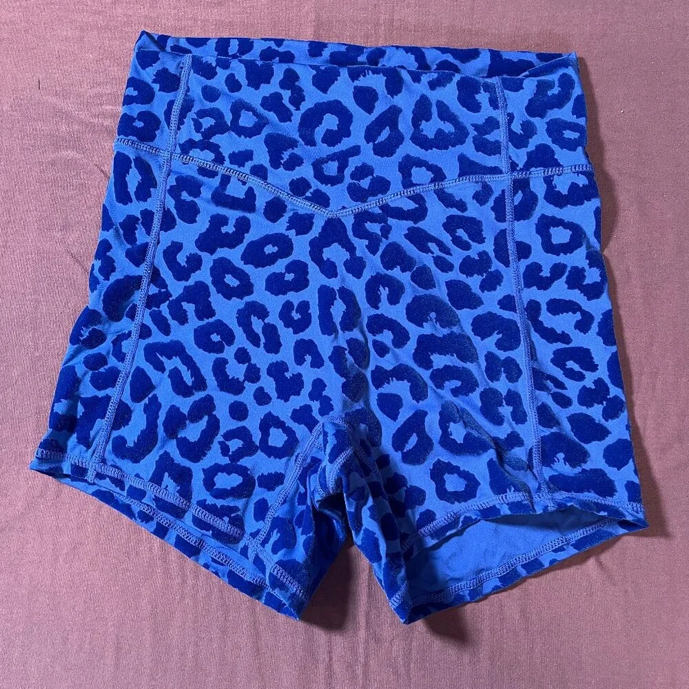 High-Rise Animal Print Performance Shorts - Blue - Picture 1 of 5